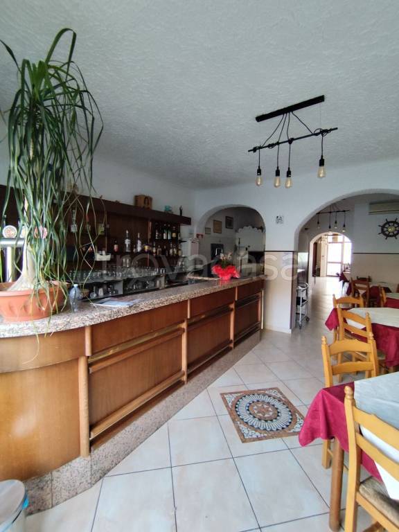 negozio in vendita a Moncalieri