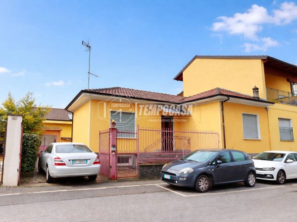 casa indipendente in vendita a Moncalieri