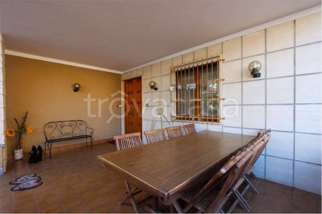 appartamento in vendita a Moncalieri in zona Testona