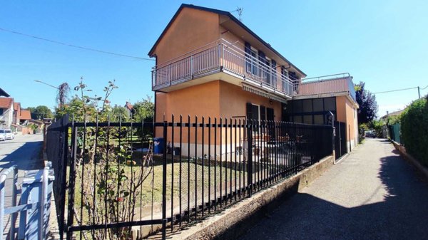 casa indipendente in vendita a Moncalieri
