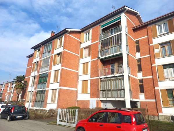 appartamento in vendita a Moncalieri in zona Tetti Piatti