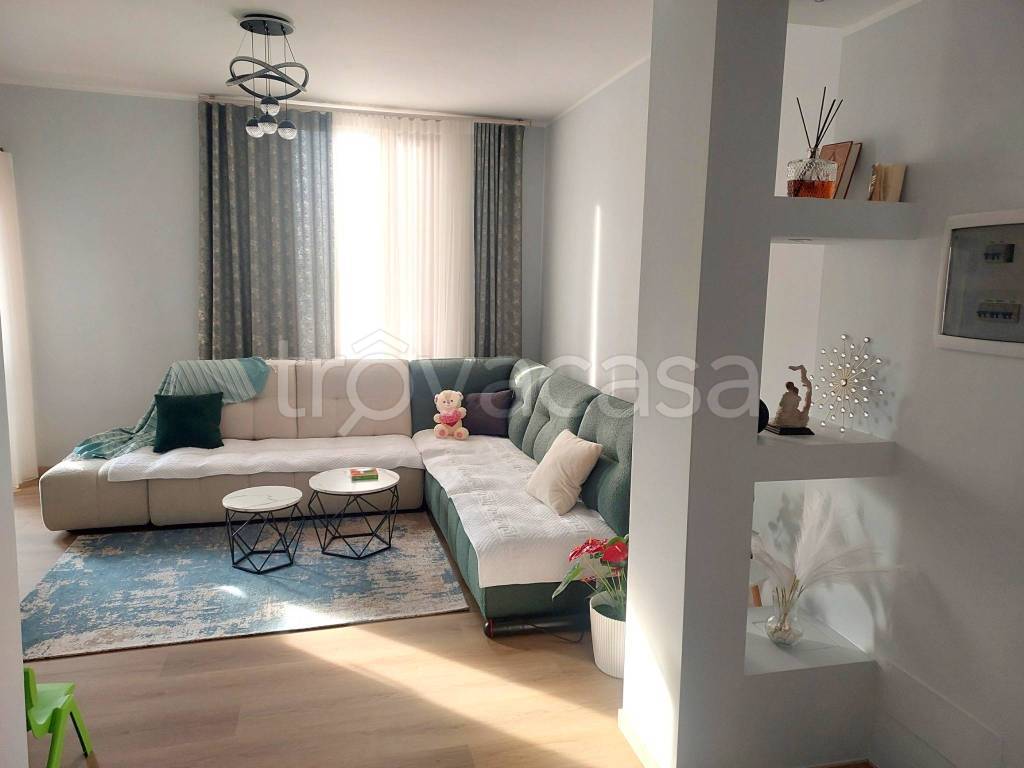 appartamento in vendita a Moncalieri in zona Tetti Piatti