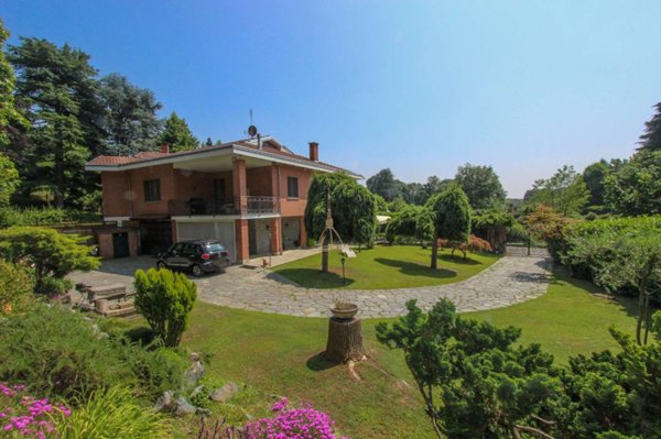 casa indipendente in vendita a Moncalieri
