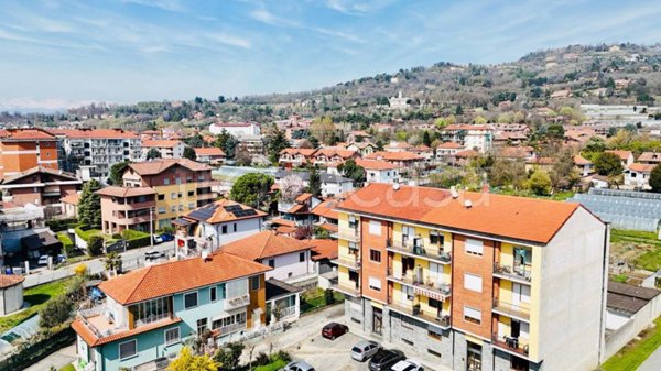 appartamento in vendita a Moncalieri in zona Testona