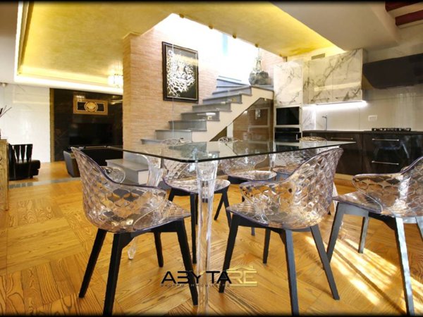 casa indipendente in vendita a Moncalieri in zona Revigliasco