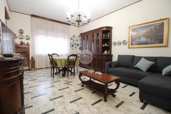 appartamento in vendita a Moncalieri in zona Testona