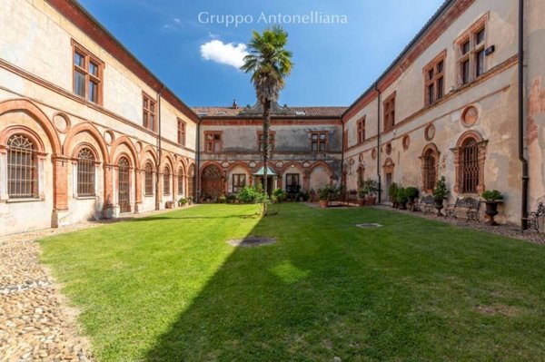 appartamento in vendita a Moncalieri in zona Testona