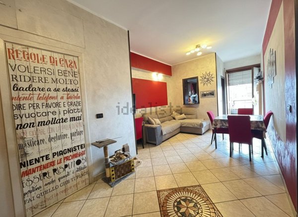 appartamento in vendita a Moncalieri in zona Borgo San Pietro