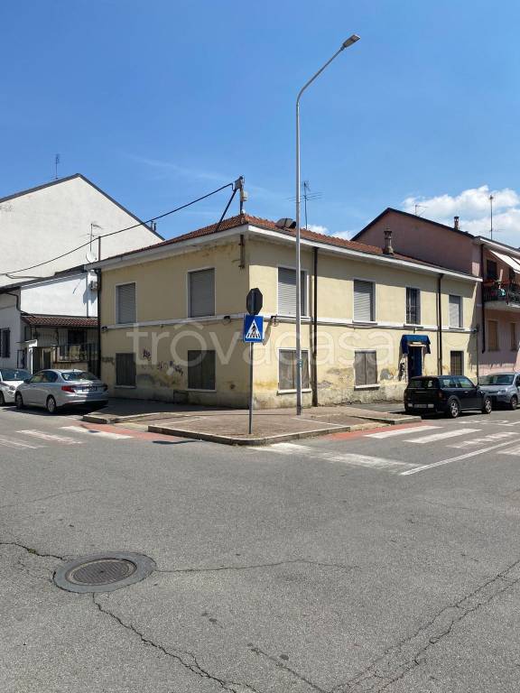 casa indipendente in vendita a Moncalieri