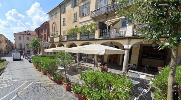 negozio in vendita a Moncalieri
