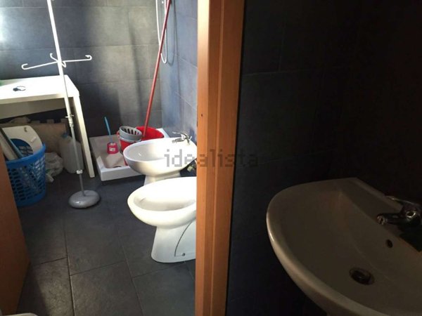 locale commerciale in vendita a Moncalieri