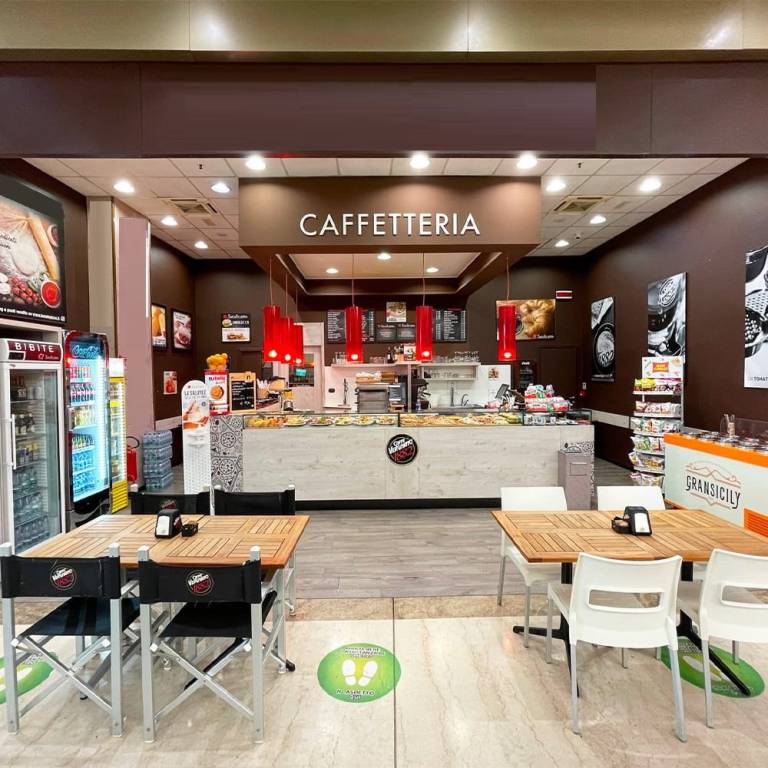 negozio in vendita a Moncalieri