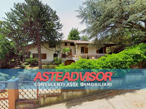 casa indipendente in vendita a Moncalieri in zona Revigliasco