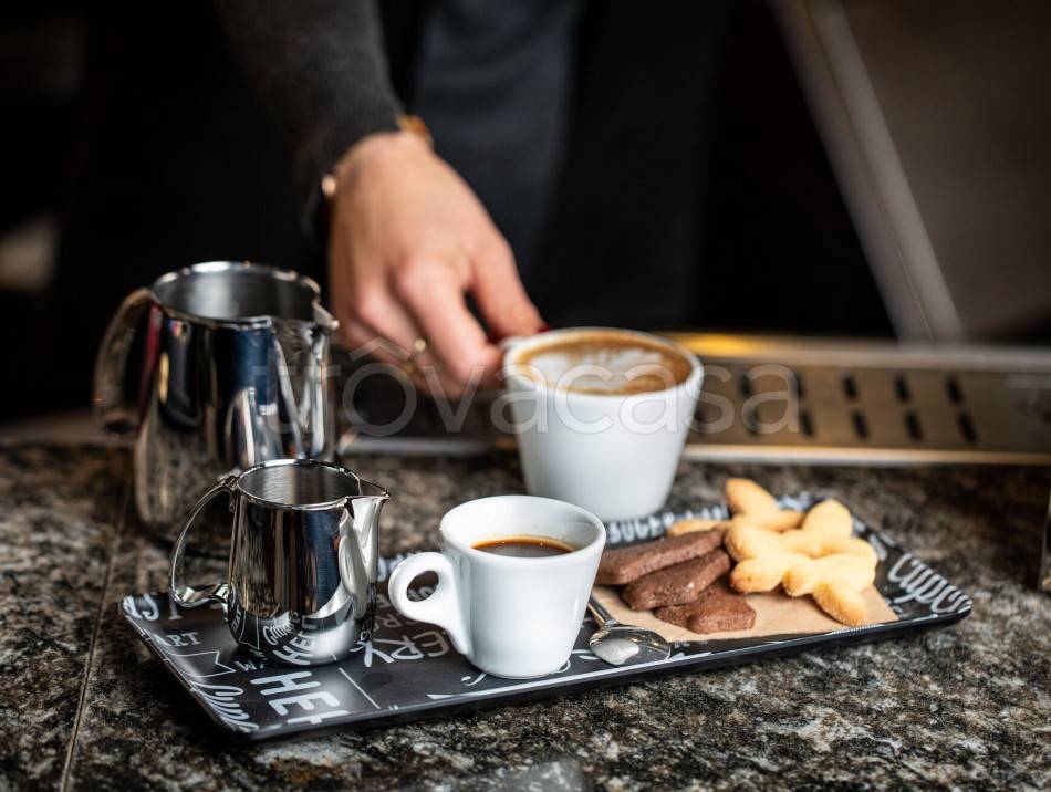 negozio in vendita a Moncalieri