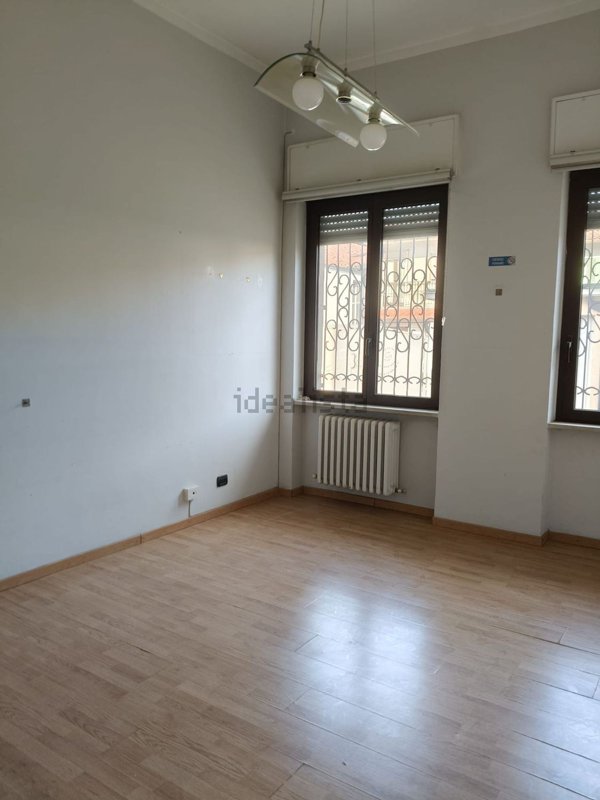 appartamento in vendita a Moncalieri in zona Tetti Piatti