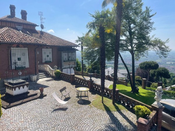 casa indipendente in vendita a Moncalieri