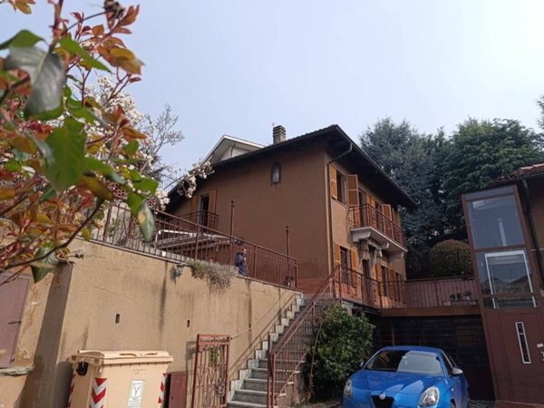 casa indipendente in vendita a Moncalieri
