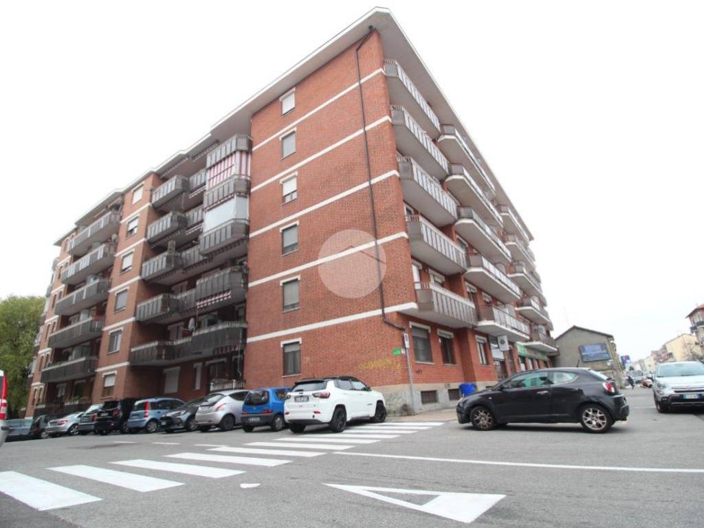 appartamento in vendita a Moncalieri in zona Testona
