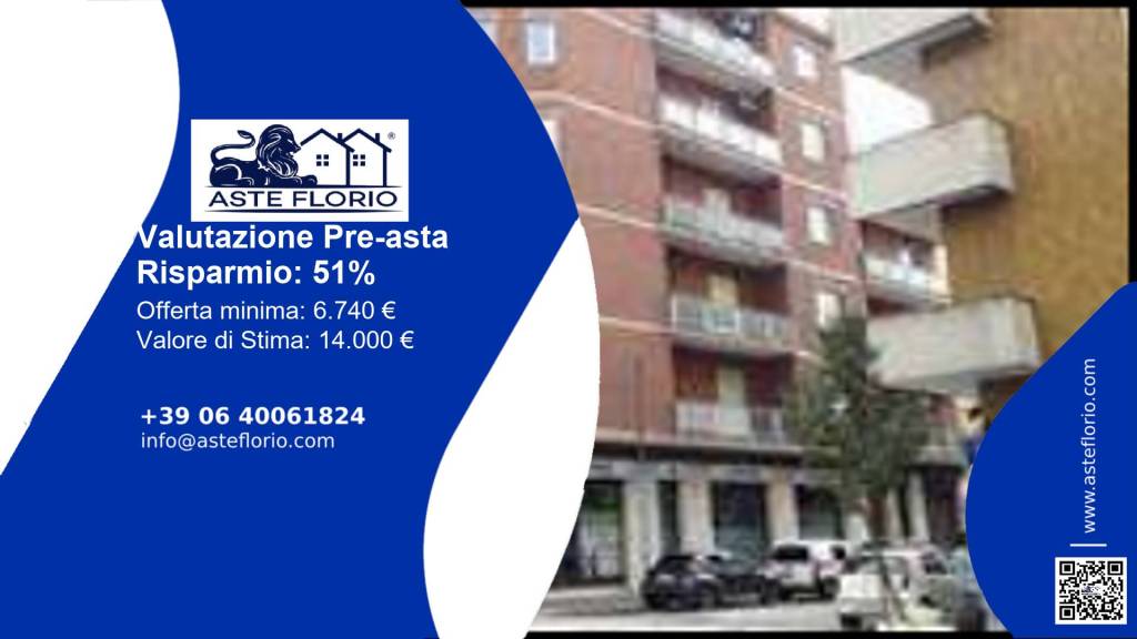 locale commerciale in vendita a Moncalieri