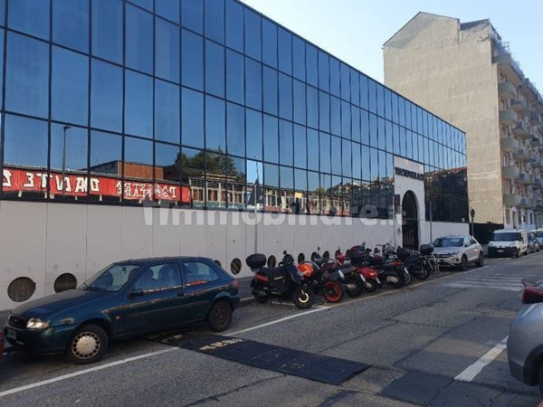 negozio in vendita a Moncalieri