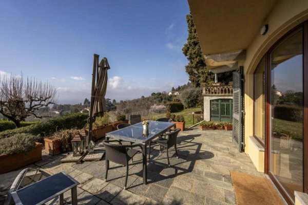 casa indipendente in vendita a Moncalieri in zona Boccia d'Oro