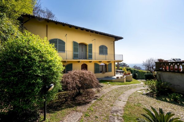 casa indipendente in vendita a Moncalieri