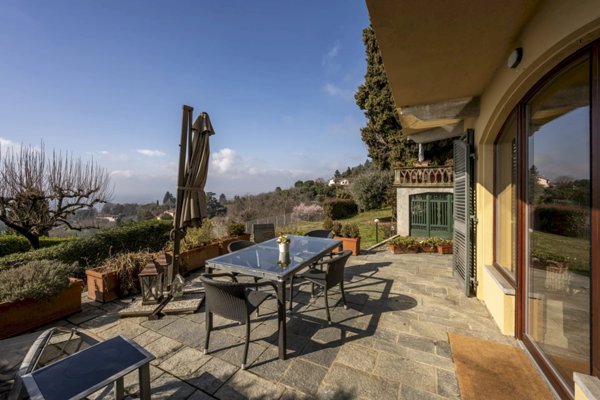 casa indipendente in vendita a Moncalieri in zona Boccia d'Oro