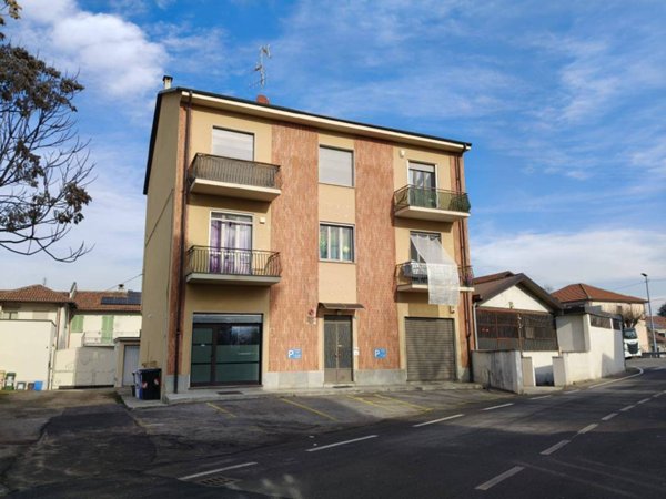 appartamento in vendita a Moncalieri in zona Tetti Piatti