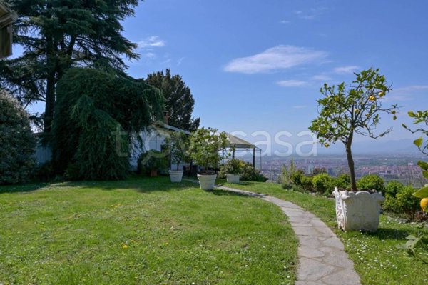 casa indipendente in vendita a Moncalieri in zona Boccia d'Oro