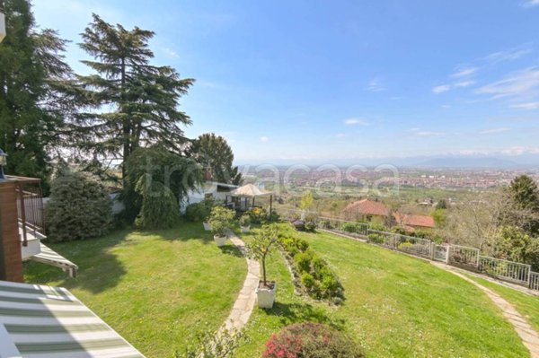 casa indipendente in vendita a Moncalieri in zona Boccia d'Oro