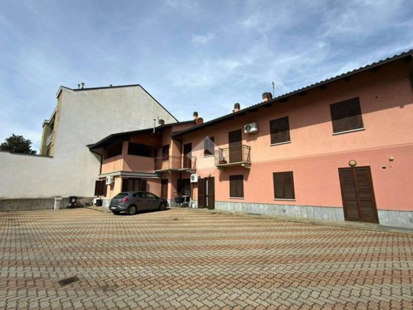 appartamento in vendita a Moncalieri in zona Testona