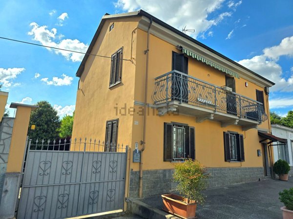 casa indipendente in vendita a Moncalieri