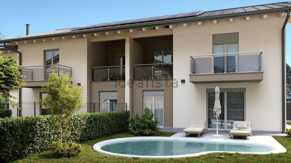 casa indipendente in vendita a Moncalieri in zona Testona