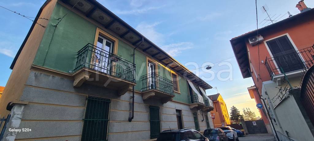 locale di sgombero in vendita a Moncalieri