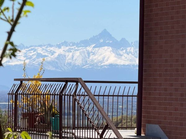 appartamento in vendita a Moncalieri in zona Revigliasco