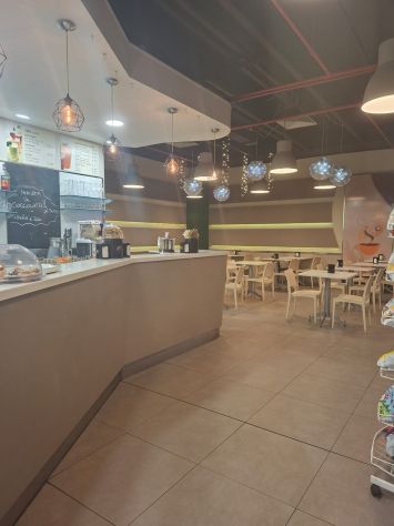 negozio in vendita a Moncalieri