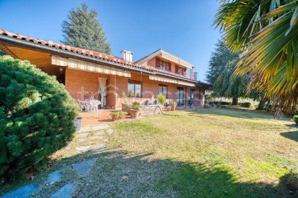 casa indipendente in vendita a Moncalieri in zona Boccia d'Oro