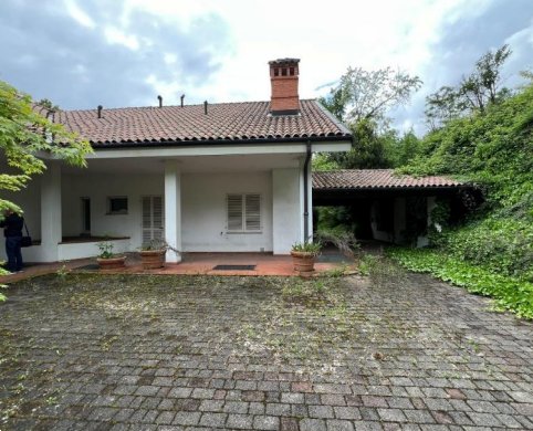 casa indipendente in vendita a Moncalieri