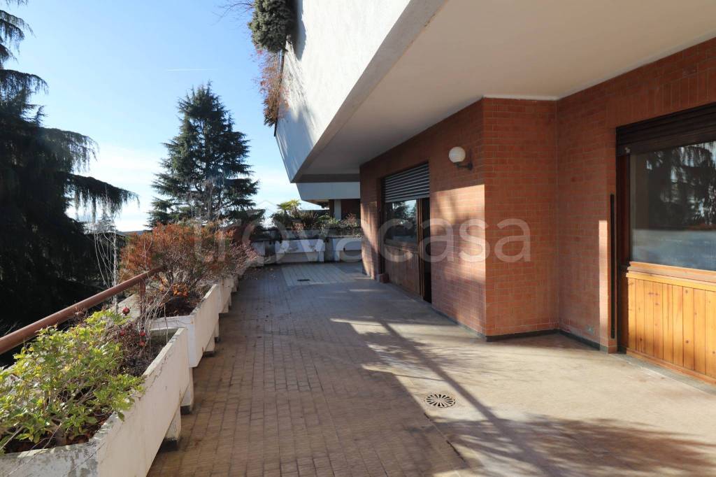 appartamento in vendita a Moncalieri in zona Revigliasco