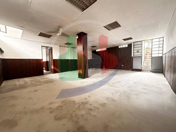 ufficio in vendita a Moncalieri