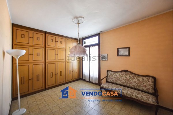 appartamento in vendita a Moncalieri in zona Tetti Piatti