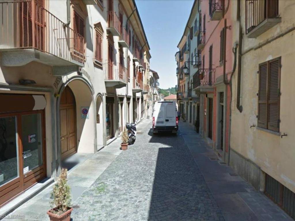 negozio in vendita a Moncalieri