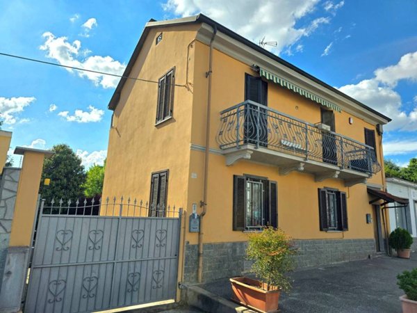 casa indipendente in vendita a Moncalieri