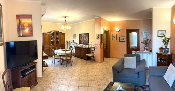 appartamento in vendita a Moncalieri in zona Tetti Piatti