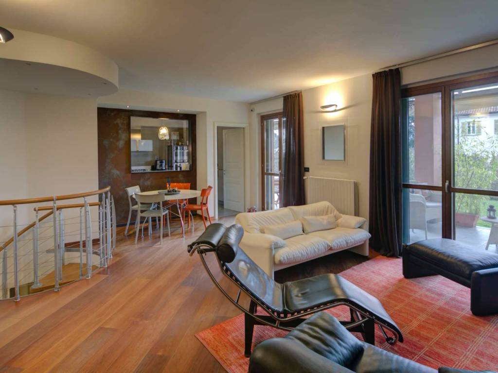 casa indipendente in vendita a Moncalieri in zona Moriondo