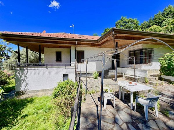 casa indipendente in vendita a Moncalieri in zona Boccia d'Oro