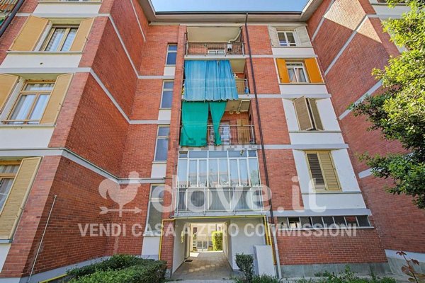 appartamento in vendita a Moncalieri in zona Tetti Piatti