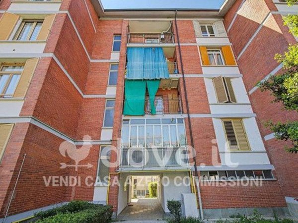 appartamento in vendita a Moncalieri in zona Tetti Piatti