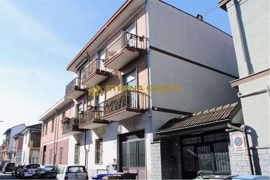 appartamento in vendita a Moncalieri in zona Borgo San Pietro