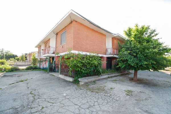 appartamento in vendita a Moncalieri in zona Tetti Piatti